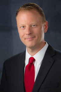 How headshots should look - touch of red adds power